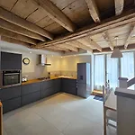 Le Sorbier, Avec Piscine *