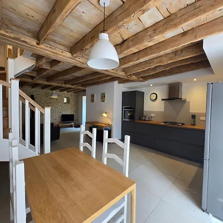 Apartment Le Sorbier, Avec Piscine *