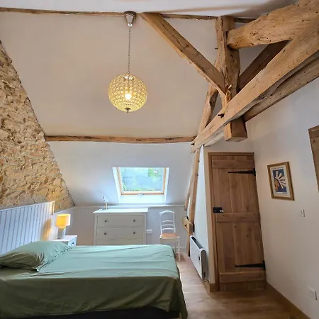 Le Sorbier, Avec Piscine Valojoulx