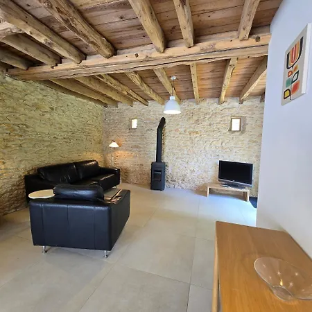 Le Sorbier, Avec Piscine Apartament Valojoulx