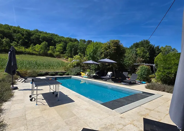 Le Sorbier, Avec Piscine Valojoulx