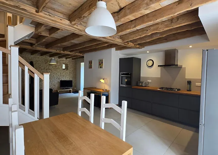 Apartment Le Sorbier, Avec Piscine *