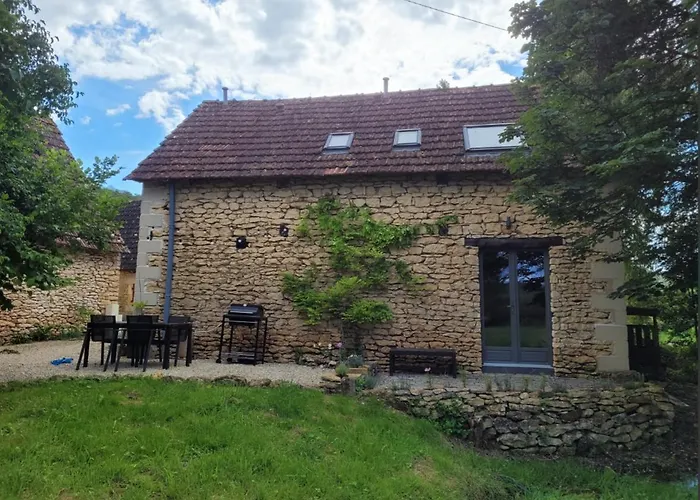 Le Sorbier, Avec Piscine