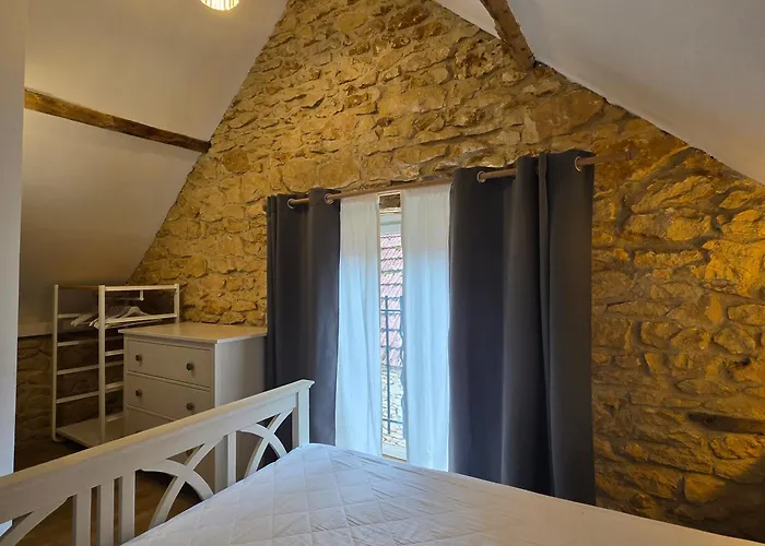 Le Sorbier, Avec Piscine Valojoulx