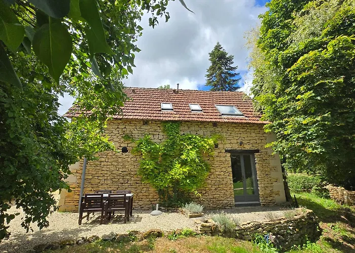 Le Sorbier, Avec Piscine * Valojoulx